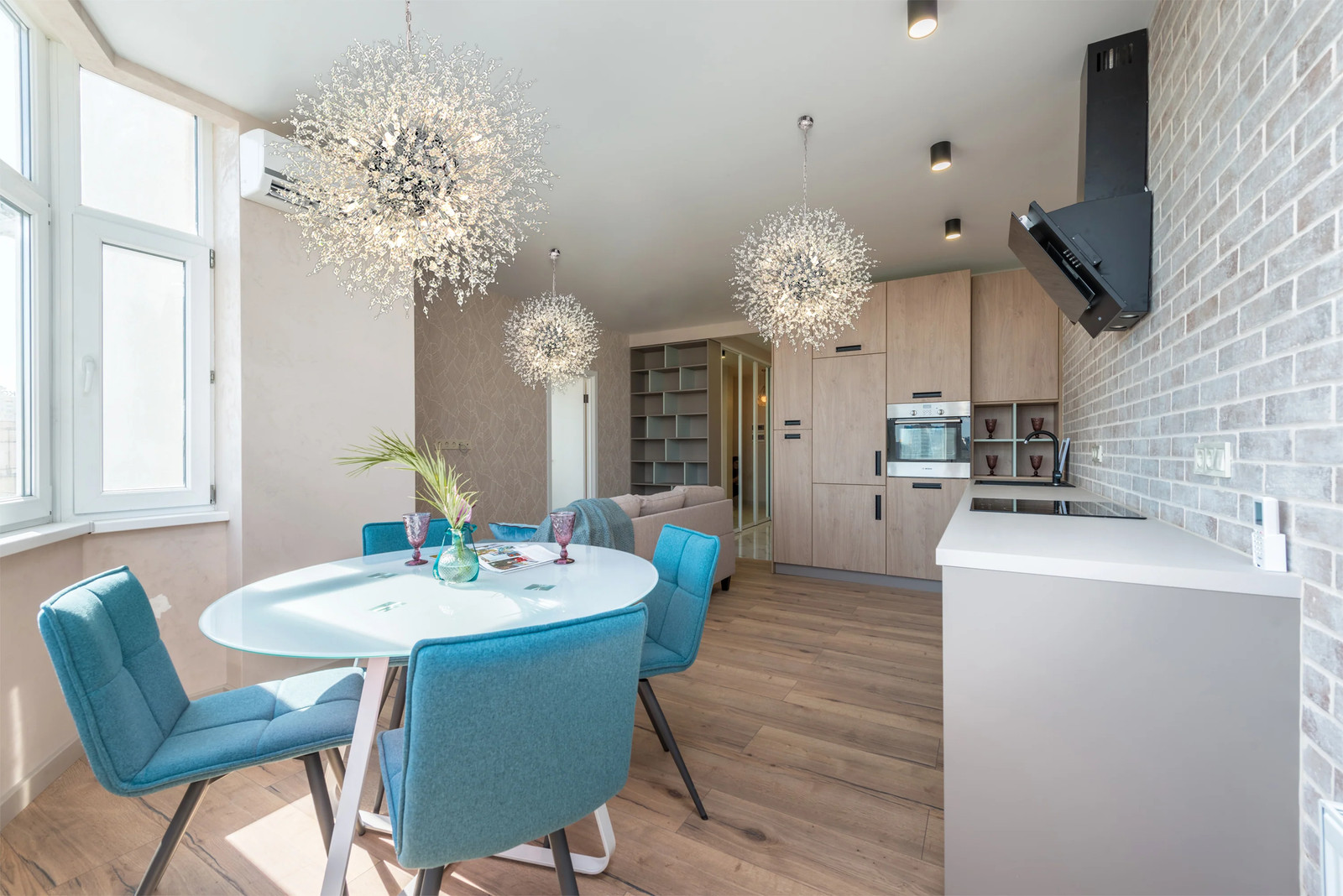 Luxe Starburst Chrome Crystal Chandelier 24"