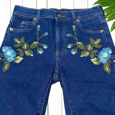 USED EXCELLENT CONDITION GUCCI FLORAL EMBROIDERED SKINNY DENIM JEANS, SIZE SS,