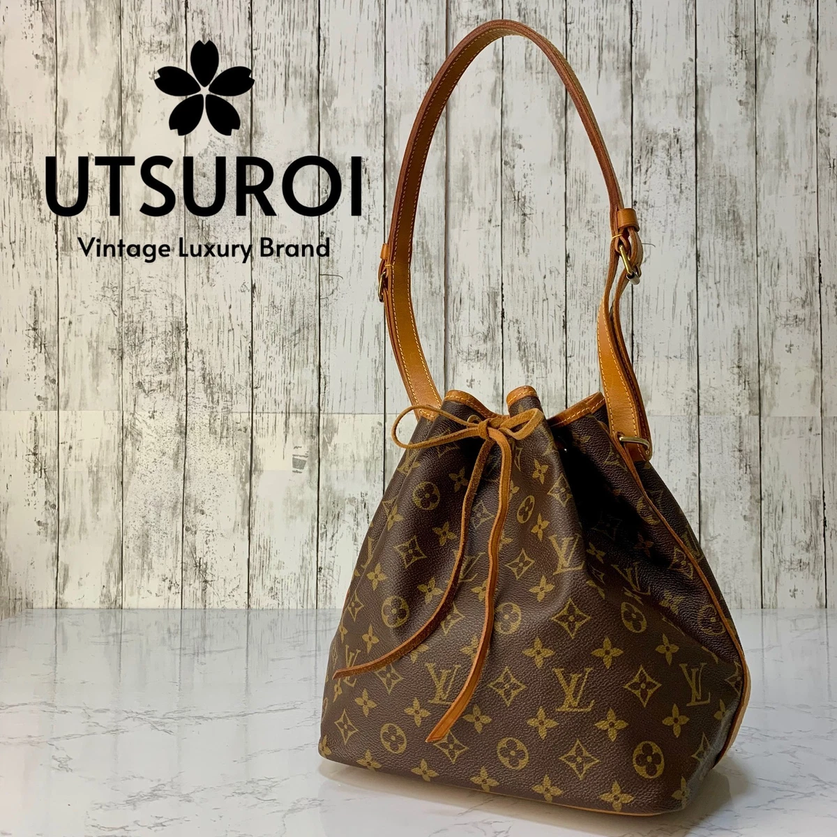 Louis Vuitton Medium Bucket & Drawstring Bags for Women for sale