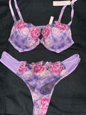 Victoria  s Secret Dream Angels Embroidered Floral Lingerie Set- NWT SIZE Medium/