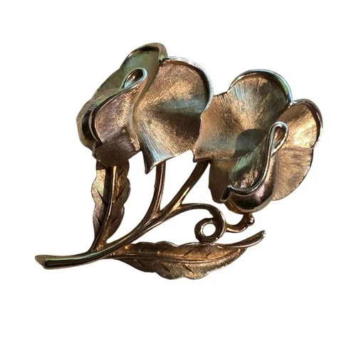 Vintage Crown Trifari Gold Tone Floral Brooch Pin 2" Mid-Century Jewelry