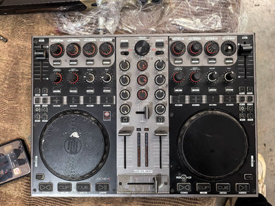 1pcs Reloop Jockey III DJ Controller