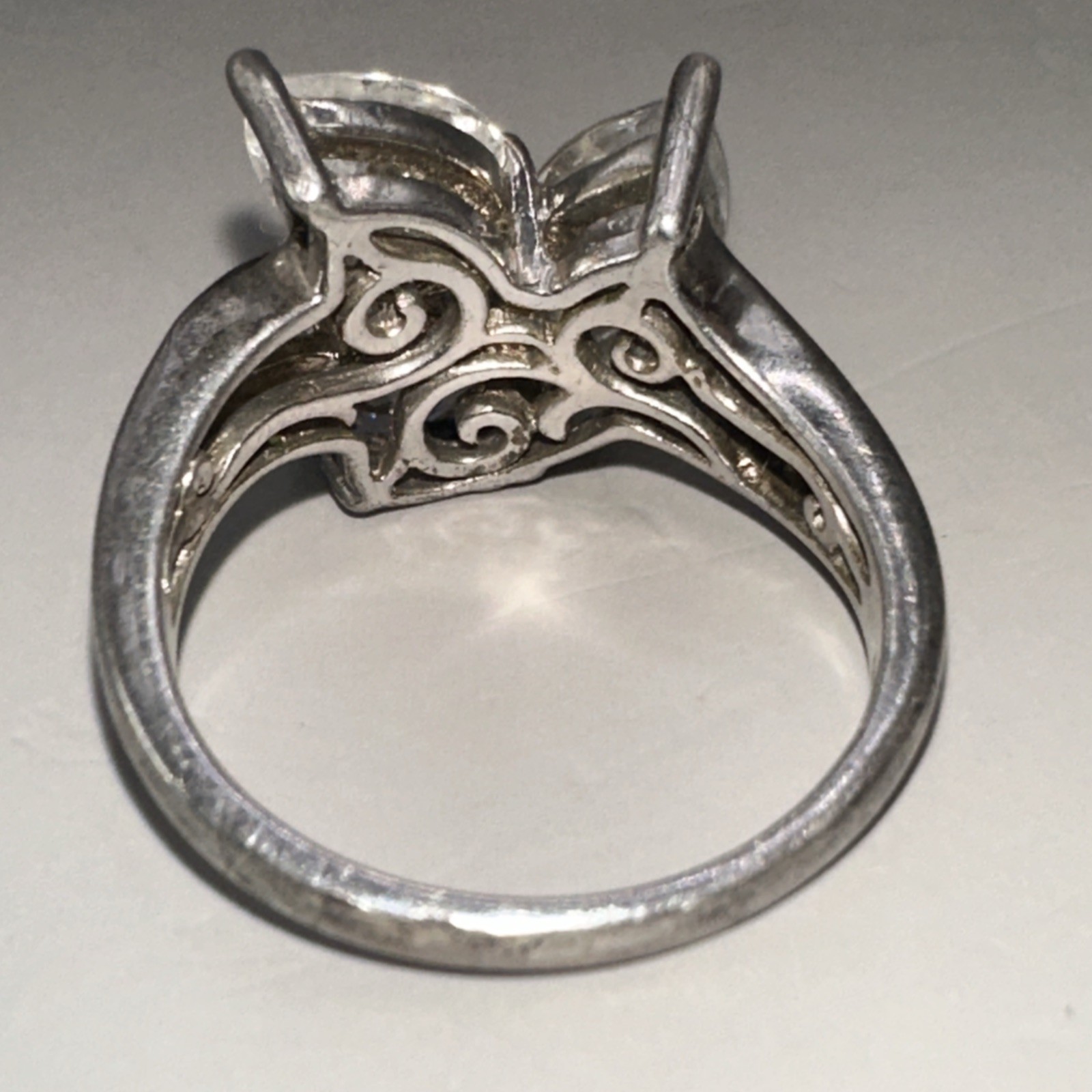 Multi-Cut White Stone Set Sterling Silver Ring Si… - image 4