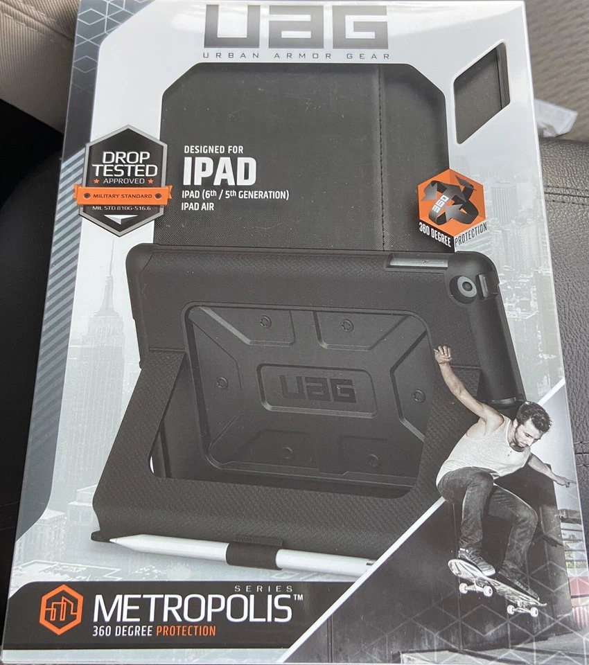 Urban Armor Gear iPad (9.7 Screen) Metropolis Case Black - Image 4 of 4