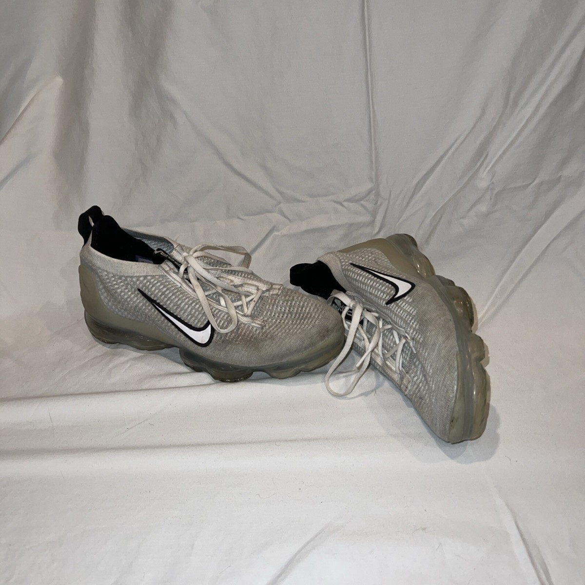 Size 7.5 - Nike Air VaporMax 2021 Flyknit Monochrome 194957186181