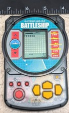 Battleship Electronic Hand-Held Milton Bradley Classic Board Game 1995 - TESTED 