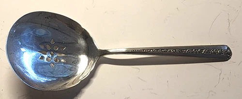 TOWLE RAMBLER ROSE STERLING SILVER PIERCED TOMATO SERVER 60 GRAMS