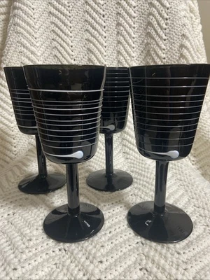 Villeroy & Boch Goblets Conga Threaded Black Art Glass White Swirl 8" Tall Set 4 - Image 1 of 4