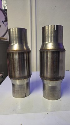 Two GESI HPPL-00100  High Flow Catalytic Converters 3''