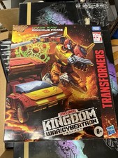 Transformers War for Cybertron Kingdom Commander Rodimus Prime & Trailer WFC-K29