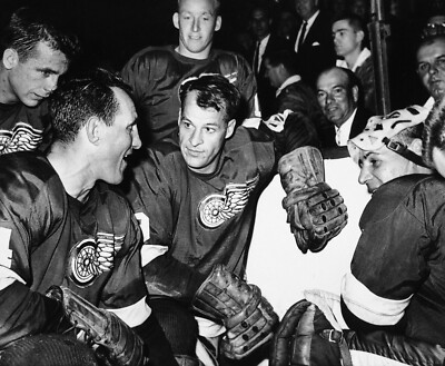 Detroit Red Wings Gordie Howe 8x10 Photo NHL Hockey Print #13