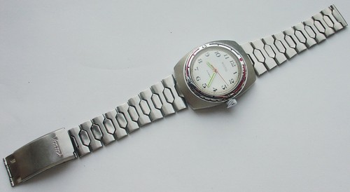 SOVIET RUSSIAN WOSTOK-AMPHIBIAN (KOMANDIRSKIE) MILITARY WATCH, BRACELET "VOSTOK" - Picture 6 of 12