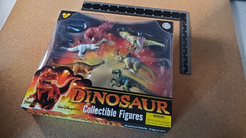 Disney Dino Land DINOSAUR Collectible Figures - From Retired Animal Kingdom Ride - Picture 15 of 16