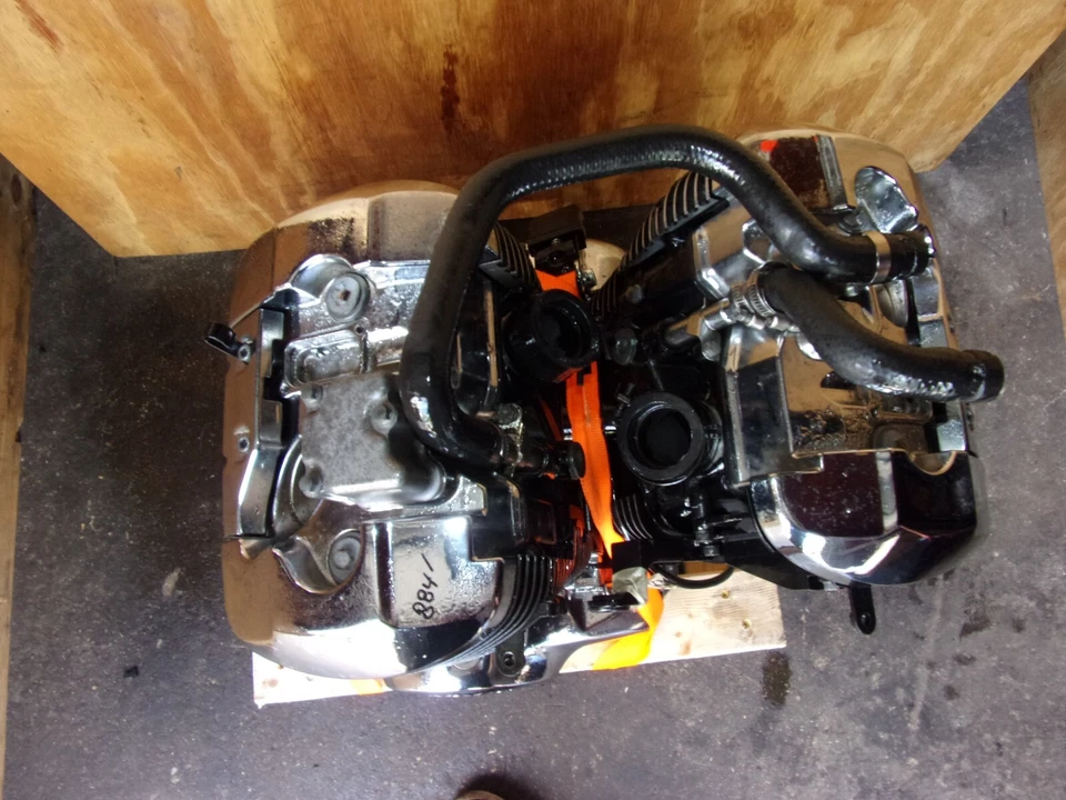 884 C HONDA SHADOW ACE 750 1999 OEM ENGINE R 118 R Foto 2 de 4