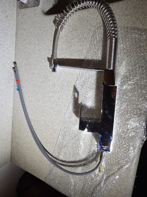 GROHE Eurocube Single-Handle Pull-Down Semi-Pro Kitchen Faucet NEW