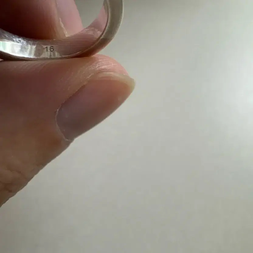 Gucci Silver Ring, 16 Size, Unique Pattern - image 2