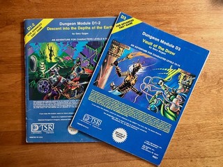 AD&D lot D1 2 DESCENT INTO THE DEPTHS OF THE EARTH D3 VAULT OF THE DROW Gygax