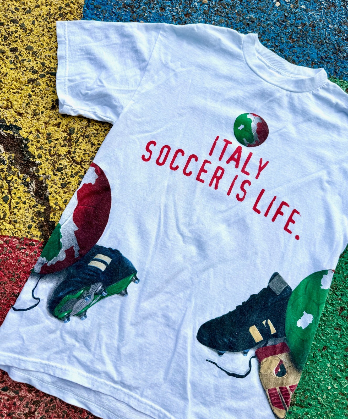 Vintage 1998 Italy Soccer is Life National Team World Cup Graphic Shirt M