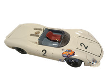 Matrix 1:18 Porsche 910/8 Winner 1967 Champion Rally Car Model