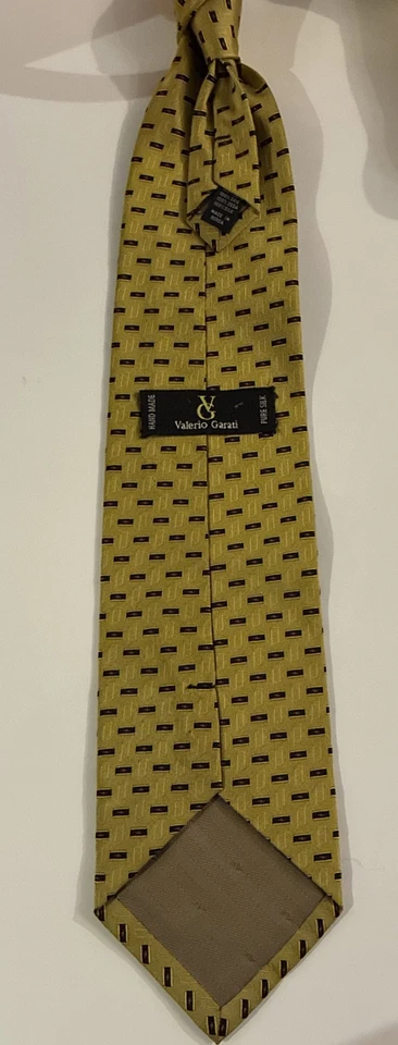 Valerio Garati Men's Yellow 100% Silk Hand Made Statement  Neck Tie  - Image 4 of 4