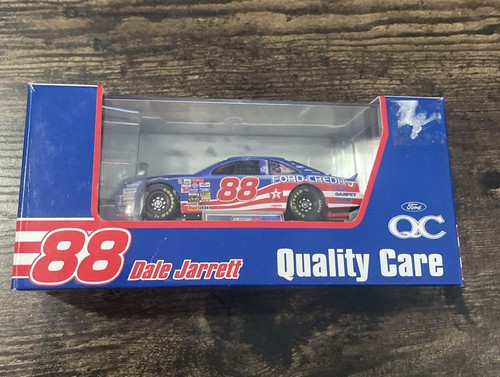 Ford Taurus 1998 Dale Jarrett Revell #88 cuidado de calidad escala 1:43 diecast - Imagen 1 de 5