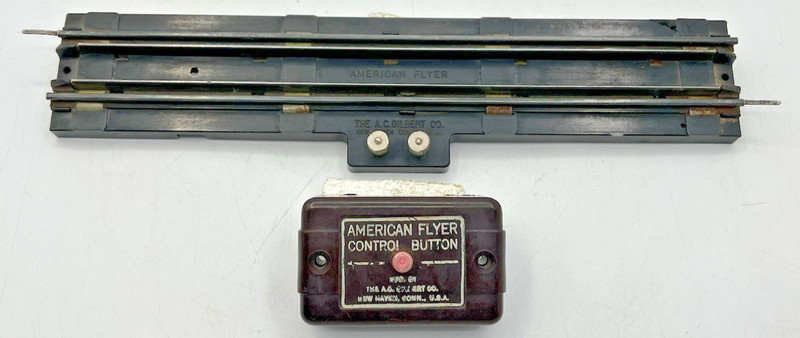 Gilbert American Flyer S Gauge 710 Automatic Track Section w/Control Button
