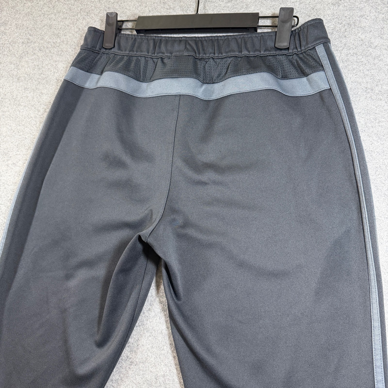 Adidas Track Jogger Mens M Black 3 Stripe Zip Pockets Tapered Athletic Zip Ankle thumbnail 15