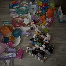 Zhu Zhu Pets HUGE Lot: 34 Hamsters Tracks Wheel Slide Pizza Shop Metro Lift LOOK