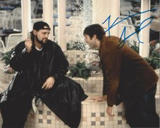 DIRECTOR KEVIN SMITH SIGNED AUTHENTIC 'MALLRATS' 8x10 PHOTO w/COA ACTOR PROOF