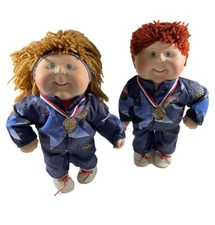 Vtg 90s Cabbage Patch Kids 1996 Olympics Dolls Set Of 2 Champion Outfits 