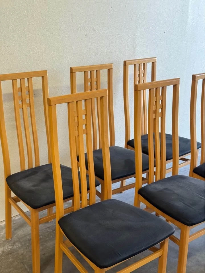 Sillas de comedor italianas de IMS SRL - Madera de arce y tapicería negra - Juego de 6 Foto 3 de 4