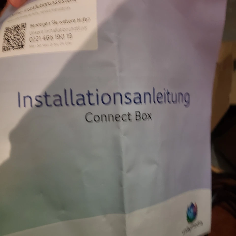 Unitymedia Connect Box cbn CH7465LG-LC WLAN Router Modem weiß + Netzteil in OVP - Bild 3 von 4