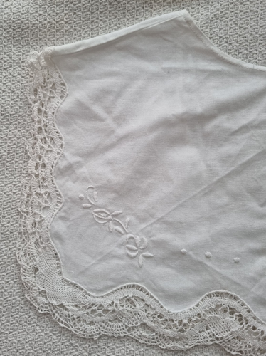 White Hand Embroidered Vintage cotton lace Collar - Picture 8 of 9