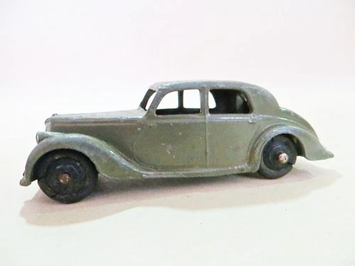 DINKY 40a/158 'RILEY SALOON'. GREY, BLACK HUBS. ORIGINAL. VINTAGE. COMPLETE.