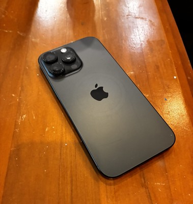 iPhone 16 ProMax   Carrier Independent   only a month old