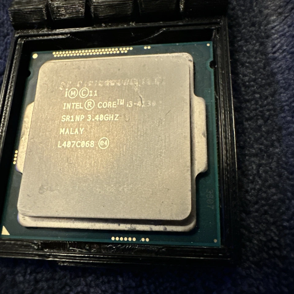 Intel Core i3-4130 3.40 Ghz LGA 1150 4th gen CPU Processor US Seller - Image 3 of 4
