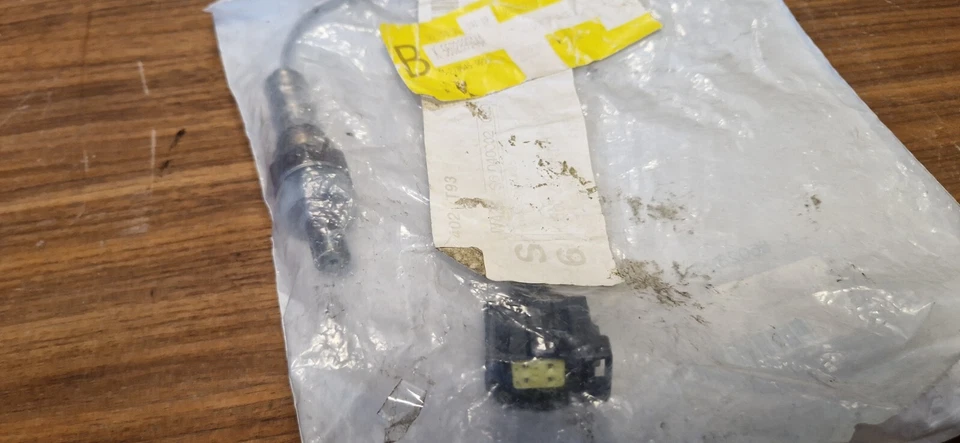 2004-12 道奇 Ram Durango 吉普牧马人氧气传感器催化剂前右侧 — 第 2/4 张图片