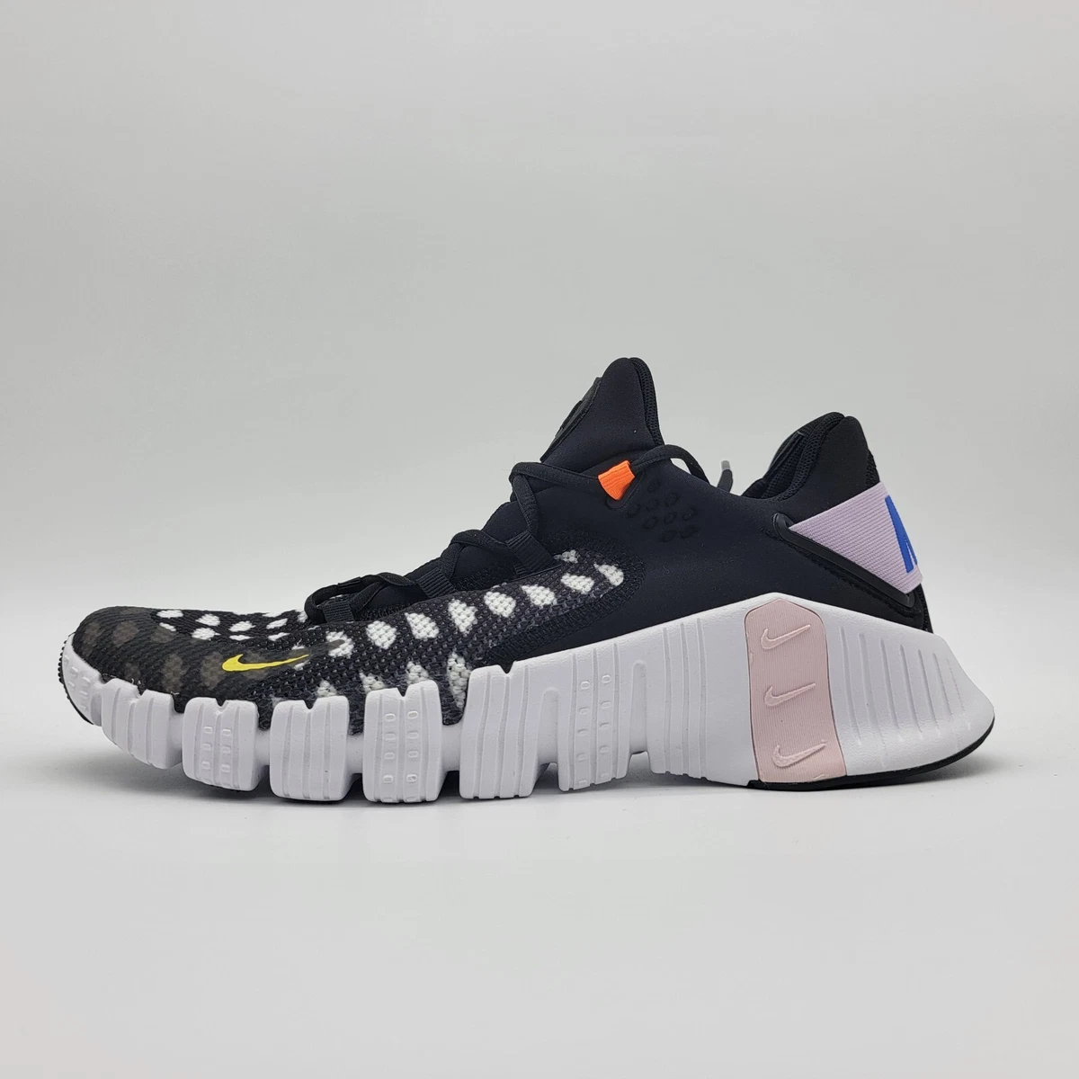 Nike Free Metcon 4 Printed Black White Mens Sz 10.5 Shoes CT3886 074 NEW