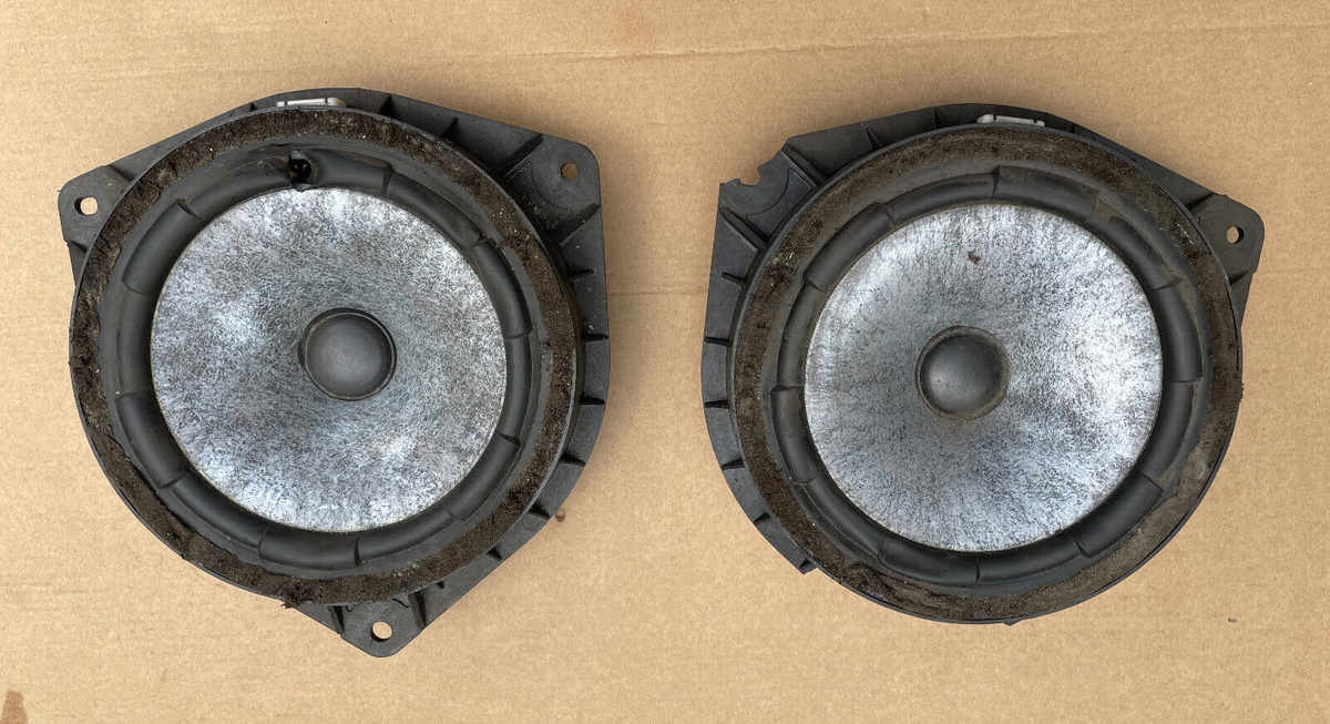 Toyota Celica Gen7 T23 1999-2006 PAIR Front Door Audio Speakers
