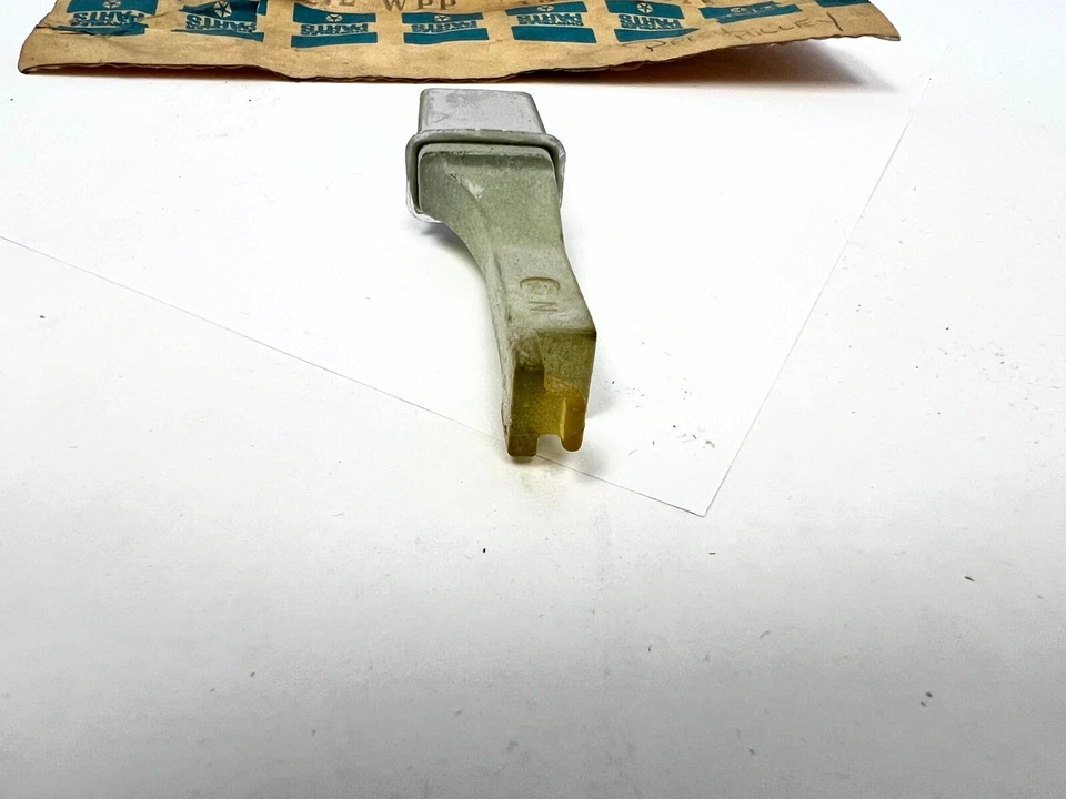 1963-1964 Dodge 880 Transmission Gear Shift Neutral Button W/Cover NOS 2401988 - Image 3 of 3