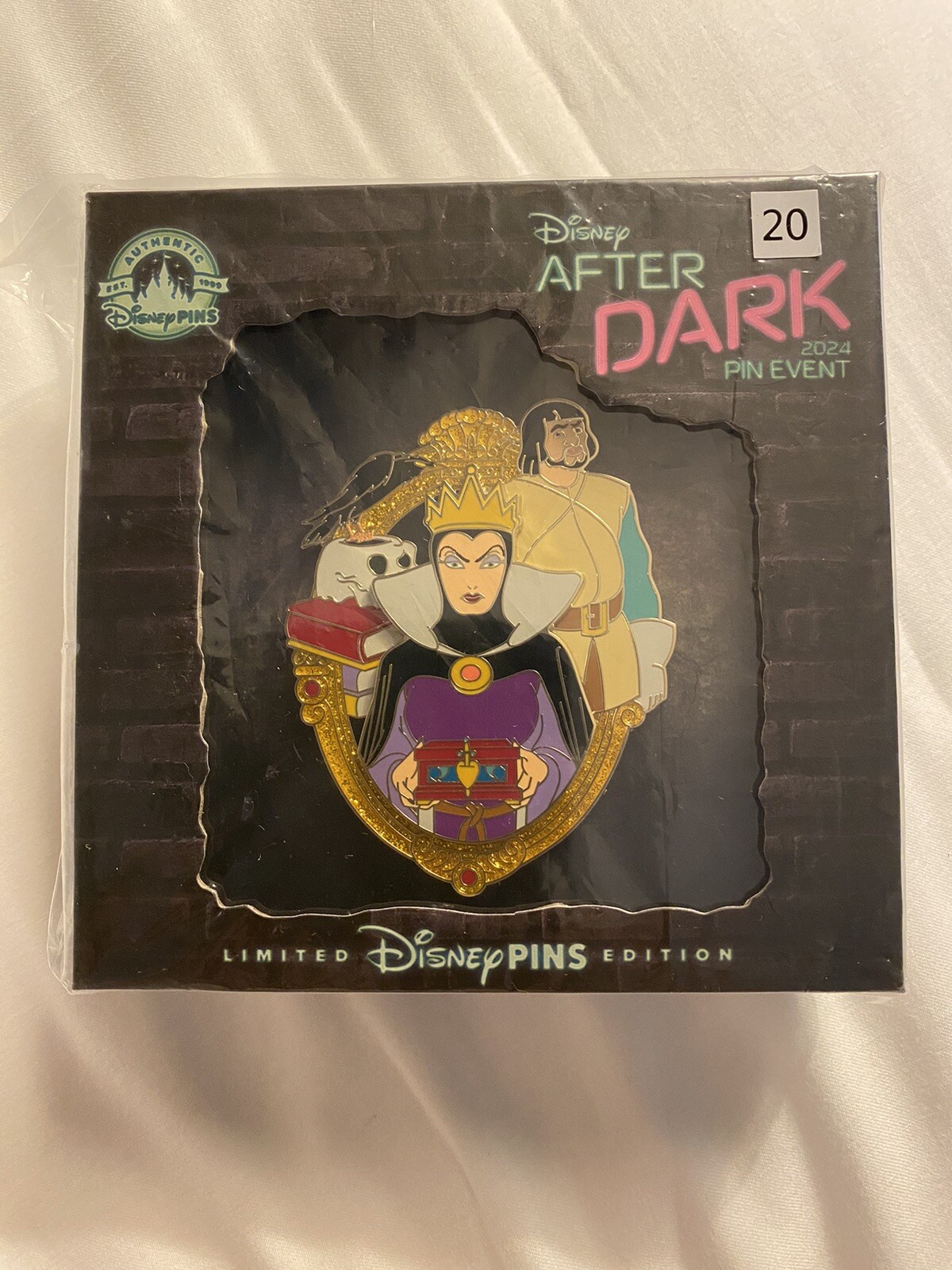 2024 Disney After Dark Pin Event Villains Cluster Evil Queen & Huntsman LE 500