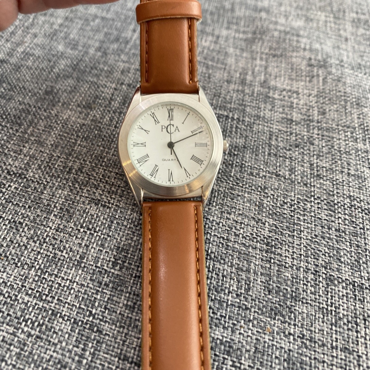 Vintage EUC Leather Red & White Watch Vintage EA Orologio Moda Italia Large Face Men main image 4
