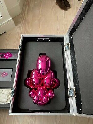 Jeff Koons signed Dom Pérignon Balloon Venus (2013) edition of 650