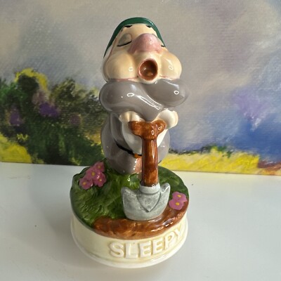 Vintage SLEEPY - Disney Character Schmid rotating Music box
