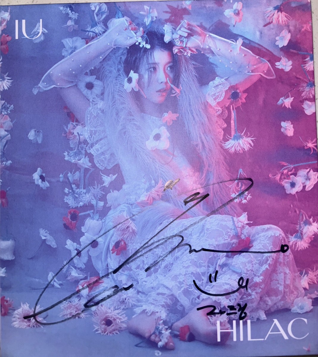 IU [LILAC] Autographed Signed Album Mint Lee Ji Eun HILAC VER | eBay