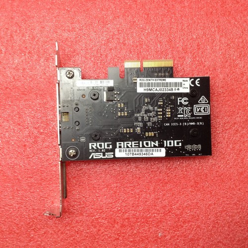 ASUS ROG Zenith Extreme - Scratches on coolers - Picture 7 of 7