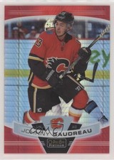 2019-20 O-Pee-Chee Platinum Red Prism 32/199 Johnny Gaudreau #135 um0