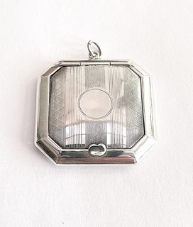 Very Good Solid Silver Snuff Box Cohen & Charles 1921 VGCO 20 gm