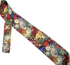 Brooks Brothers Makers Merchants Silk Floral Berry Print Necktie Tie made In USA