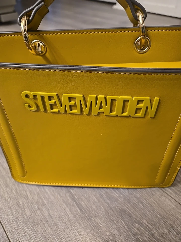 Steve Madden Bevelyn Satchel Crossbody Bag Merigold w/ Straps & Coin Case - Image 4 of 4